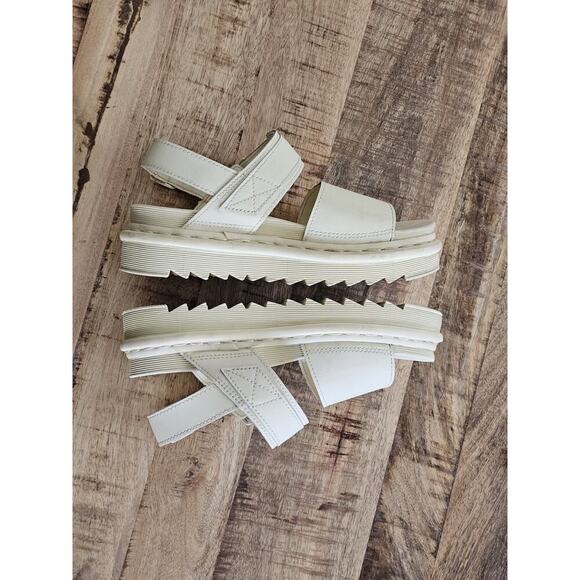 Dr Martens Voss Mono Women's Light Yellow Leather Sandals size US 7 - Picture 7 of 12